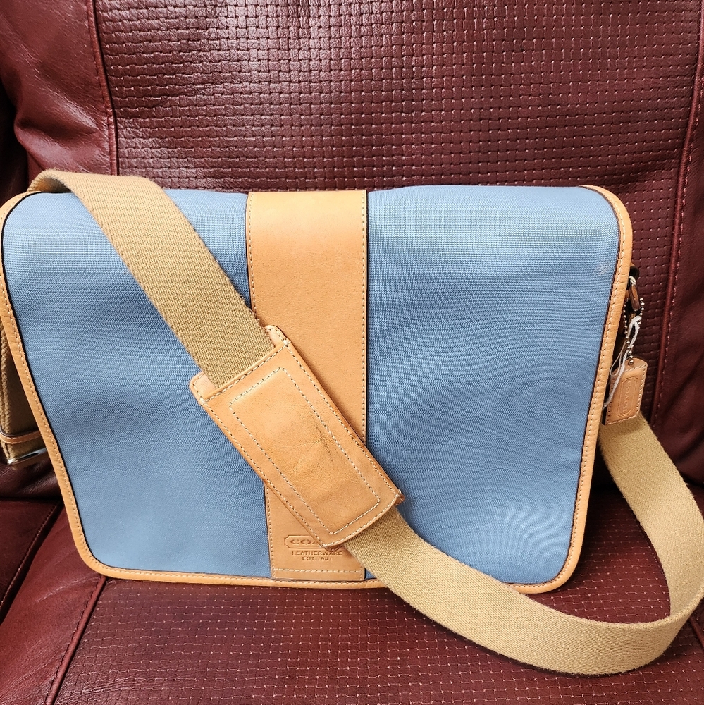 Authentic Leather Coach Messenger/Laptop Bag, Great Condition